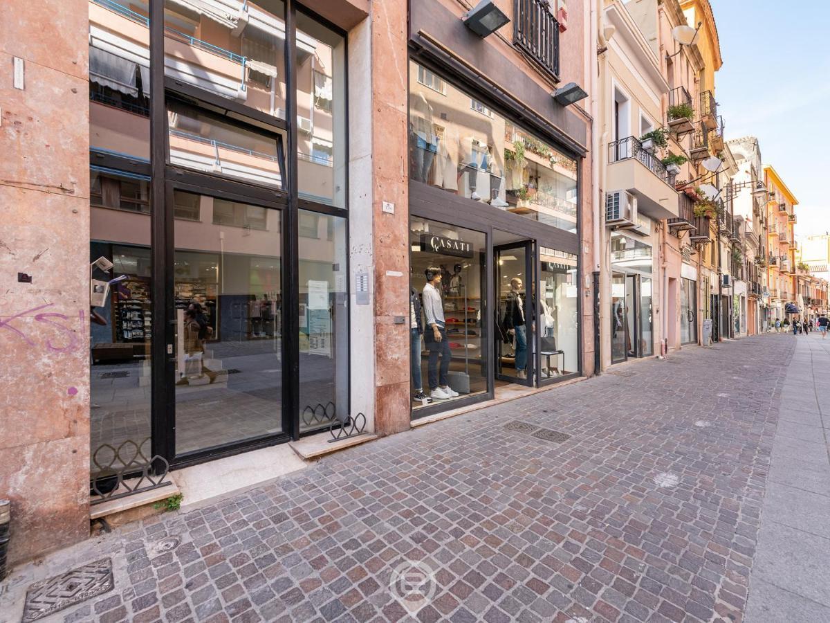 Garibaldi Central Apartment Cagliari Luaran gambar